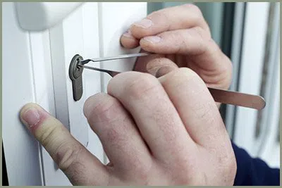 Locksmith Solution Services Belmont, MA 781-519-7435 - 68-44-15